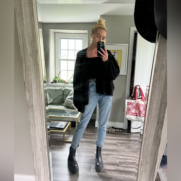 Meet your Posher, Rachel - Picture 3 of 4